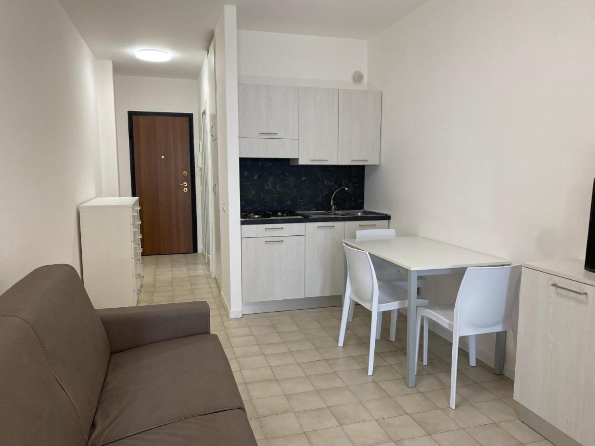 Solemare Federica Apartment Lignano Sabbiadoro Bagian luar foto